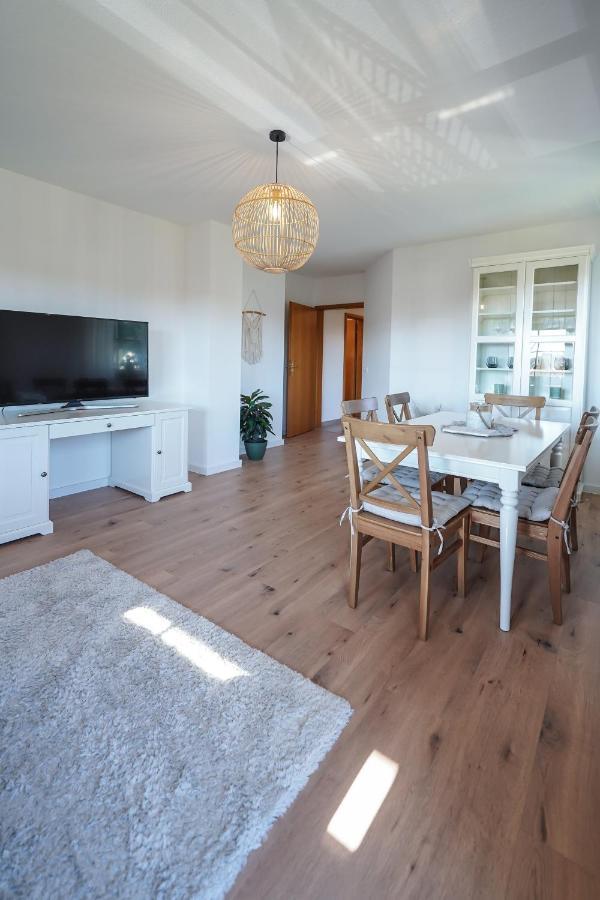 Ferienwohnung "Wie Dahoam" Chieming Eksteriør bilde